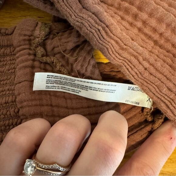 Anthropologie Daily Practice The Jerry Cinched Halter Ruffe Crop Top Brown Small - Picture 4 of 5